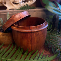 Red Maple Bone Casting Bowl